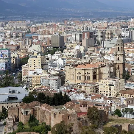 Del Parque Flats Teatro Plaza Premium Malaga